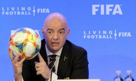 Fußball: Fifa vergibt WM 2030 an sechs Länder auf drei Kontinenten