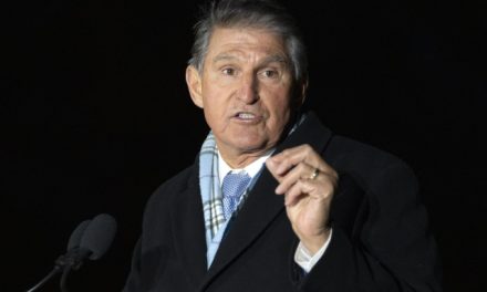 At D.C. roast, Joe Manchin jokes he could be the slightly younger president America needs
