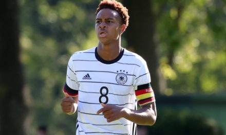 U17-WM: Deutschland im Achtelfinale – Schalke-Talent Ouédraogo verletzt