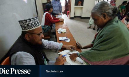 Partei von Regierungschefin Hasina gewinnt Wahl in Bangladesch